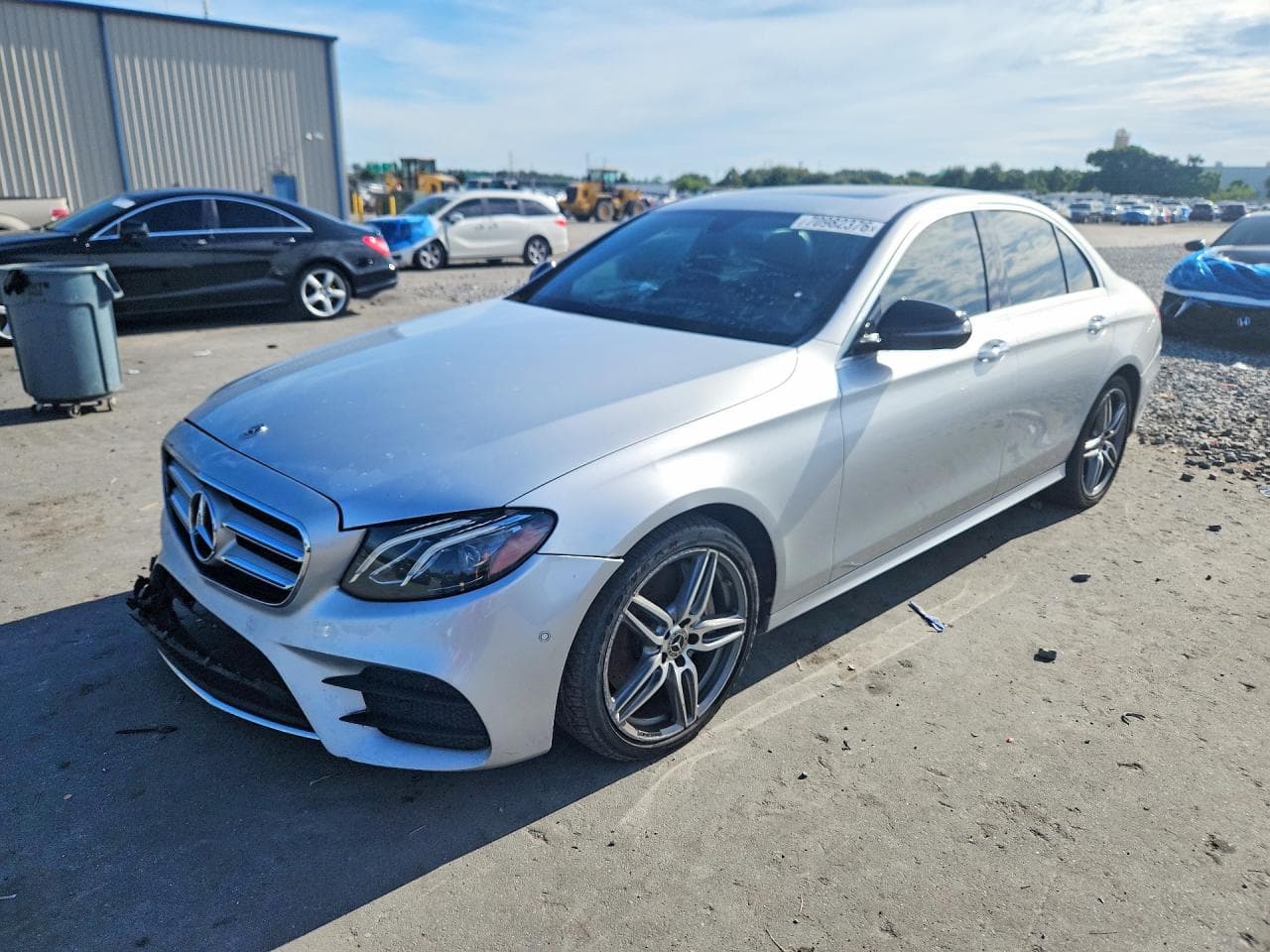 Mercedes-Benz E-klasse 2018 z USA