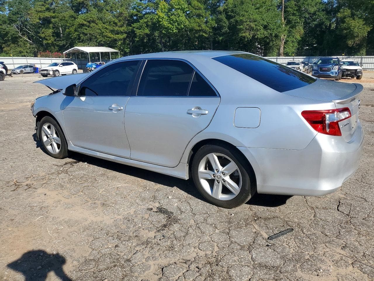 2013 Toyota Camry Se - foto 2