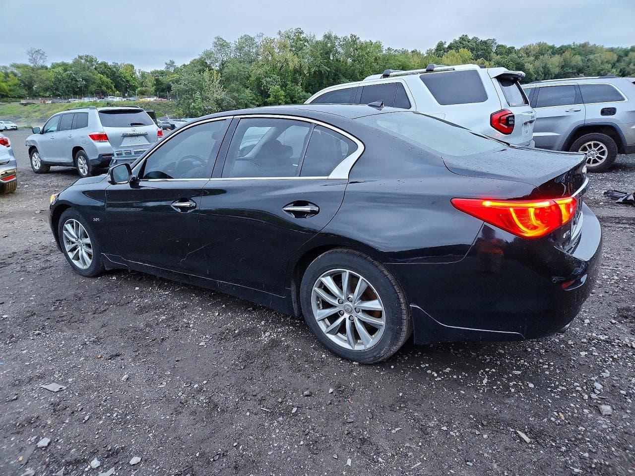 2016 Infiniti Q50 3.0T Premium - foto 2