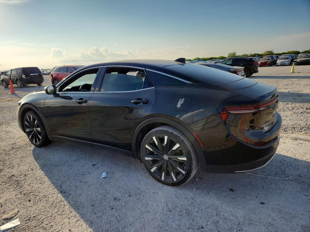 2025 Toyota Crown Platinum - foto 2
