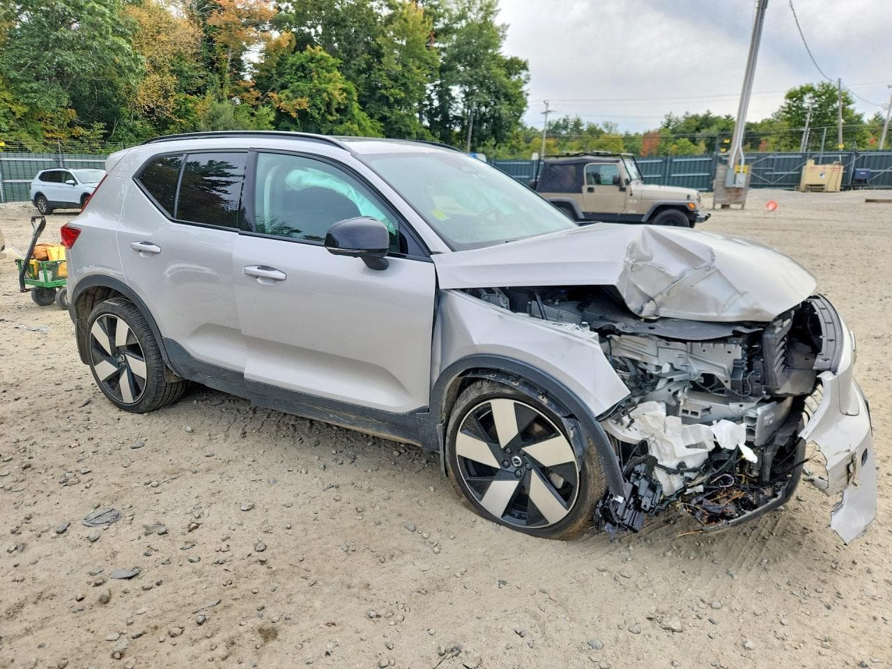 2023 Volvo Xc40 - foto 4