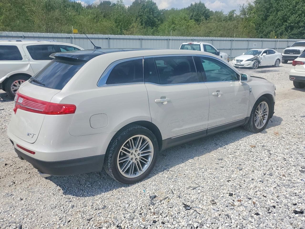 2019 Lincoln Mkt - foto 3