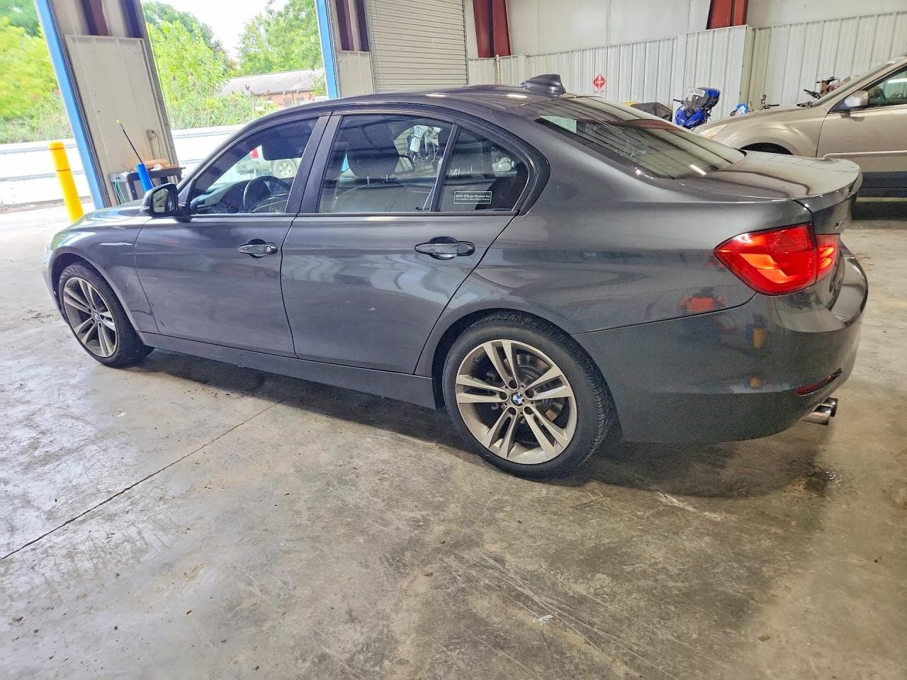 2013 BMW 328 Xi Sulev - foto 2