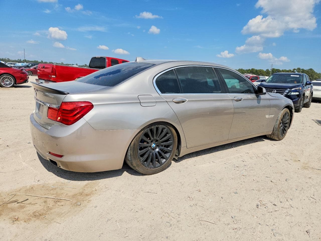 2012 BMW 750 Li - foto 3