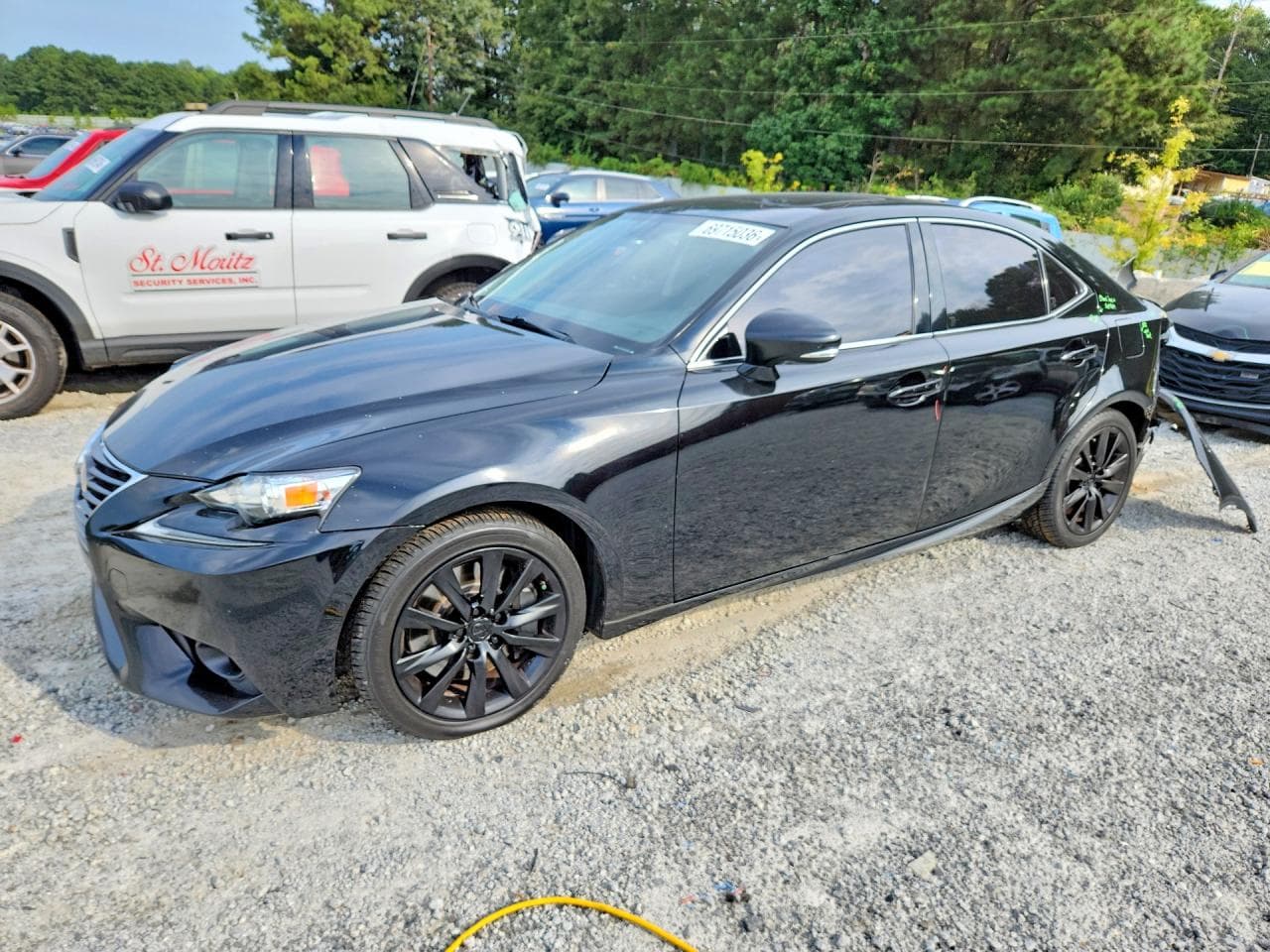 Lexus IS 2016 z USA