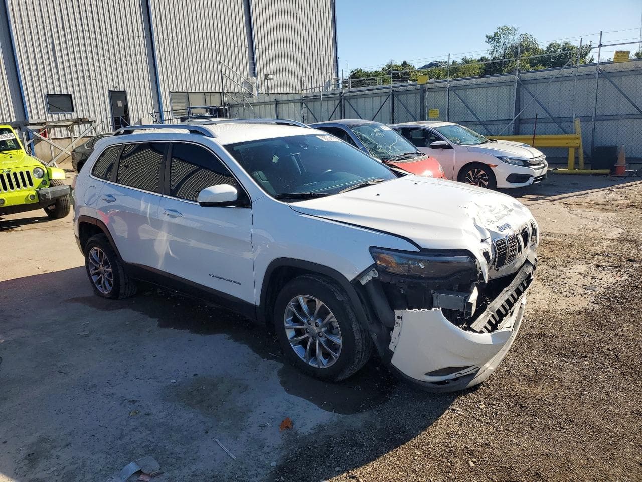 2021 Jeep Cherokee Latitude Lux - foto 4