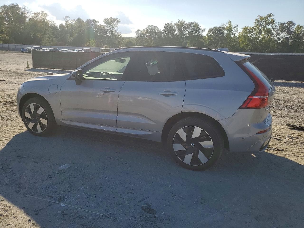 2024 Volvo Xc60 Plus - foto 2