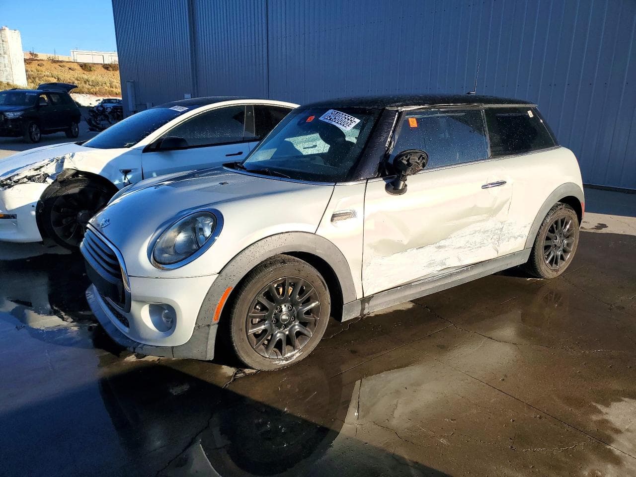 MINI Cooper 2017 z USA
