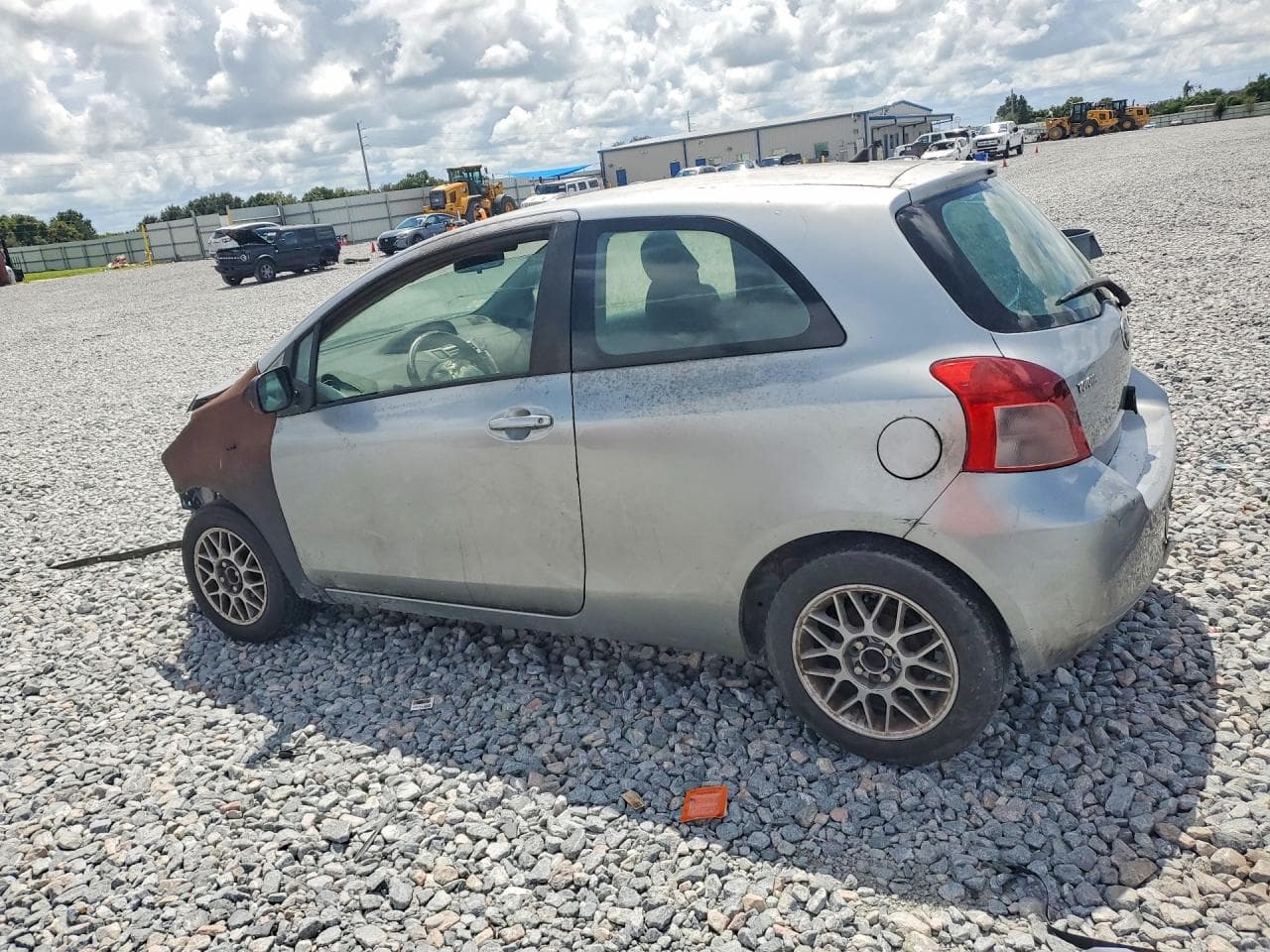 2007 Toyota Yaris Base - foto 2