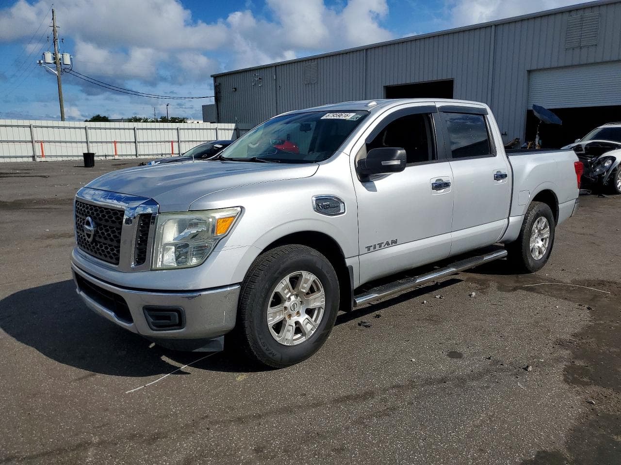 Nissan Titan 2017 z USA