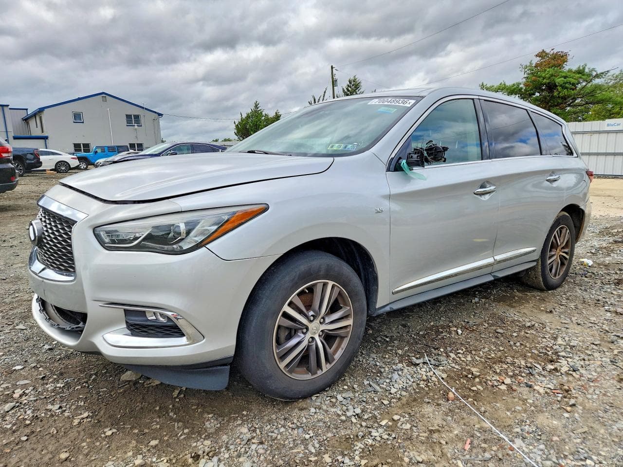 Infiniti QX60 2019 z USA