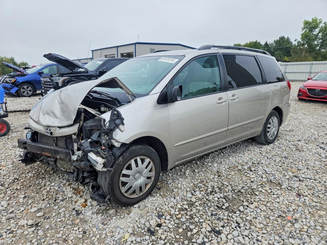 2006 Toyota Sienna Le 7 Passenger