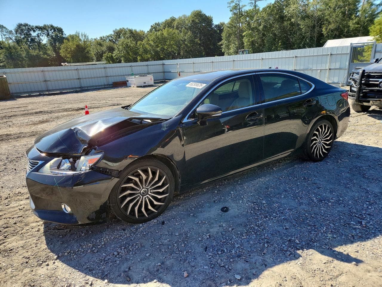 Lexus ES 2013 z USA