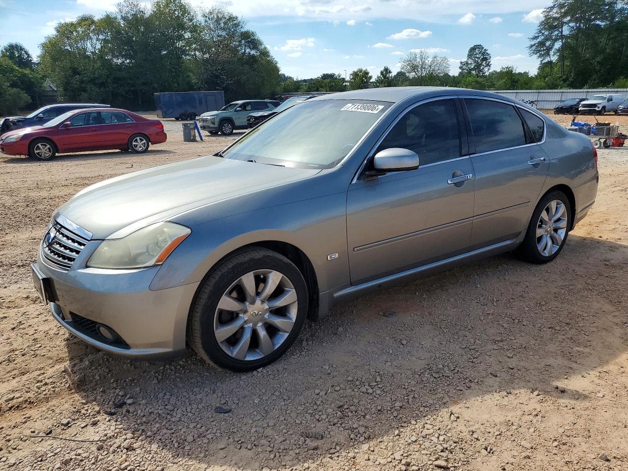 Infiniti M 2006 z USA
