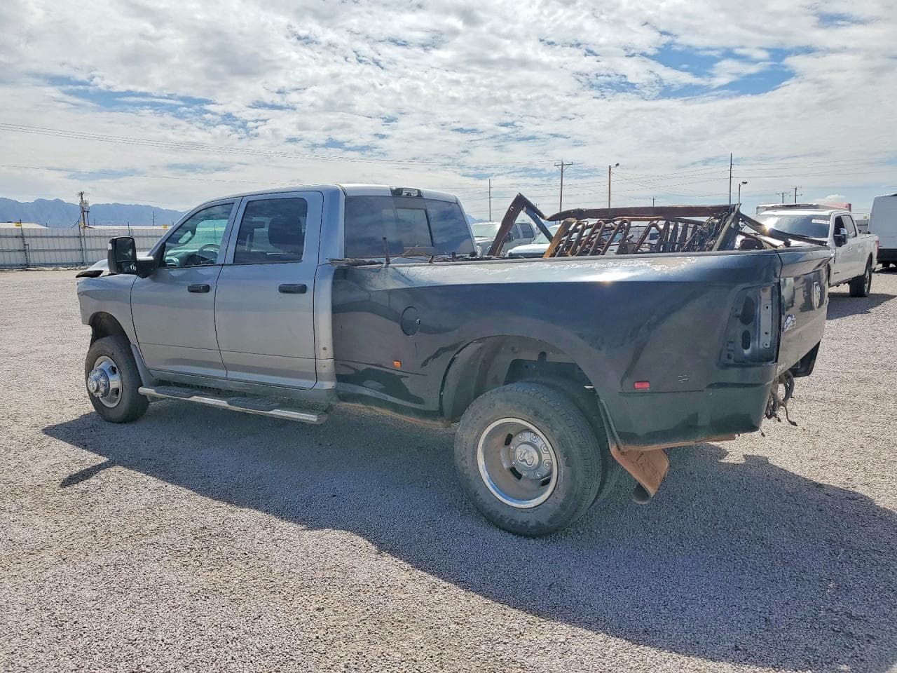 2024 Ram 3500 Tradesman - foto 2
