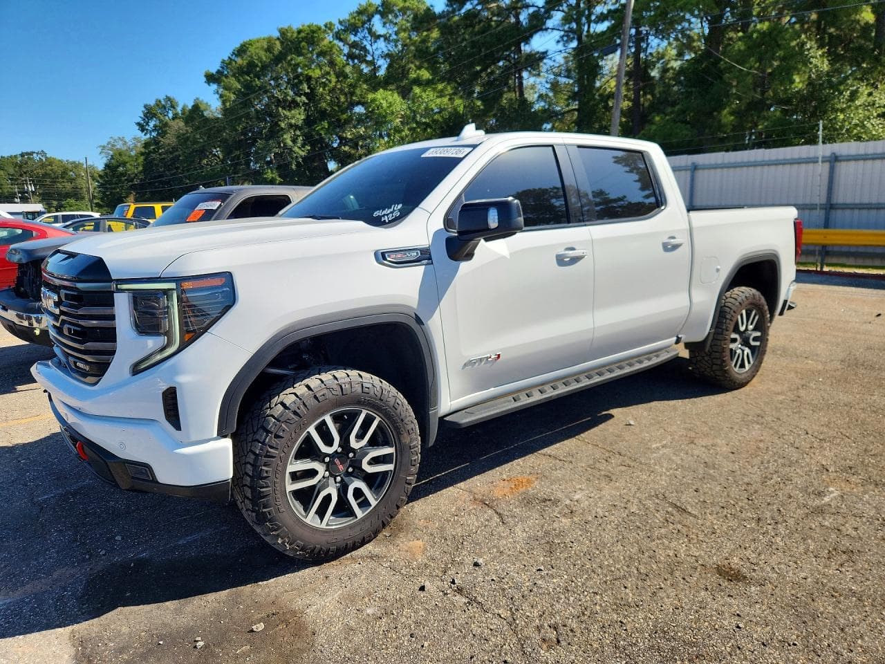 GMC Sierra 2025 z USA