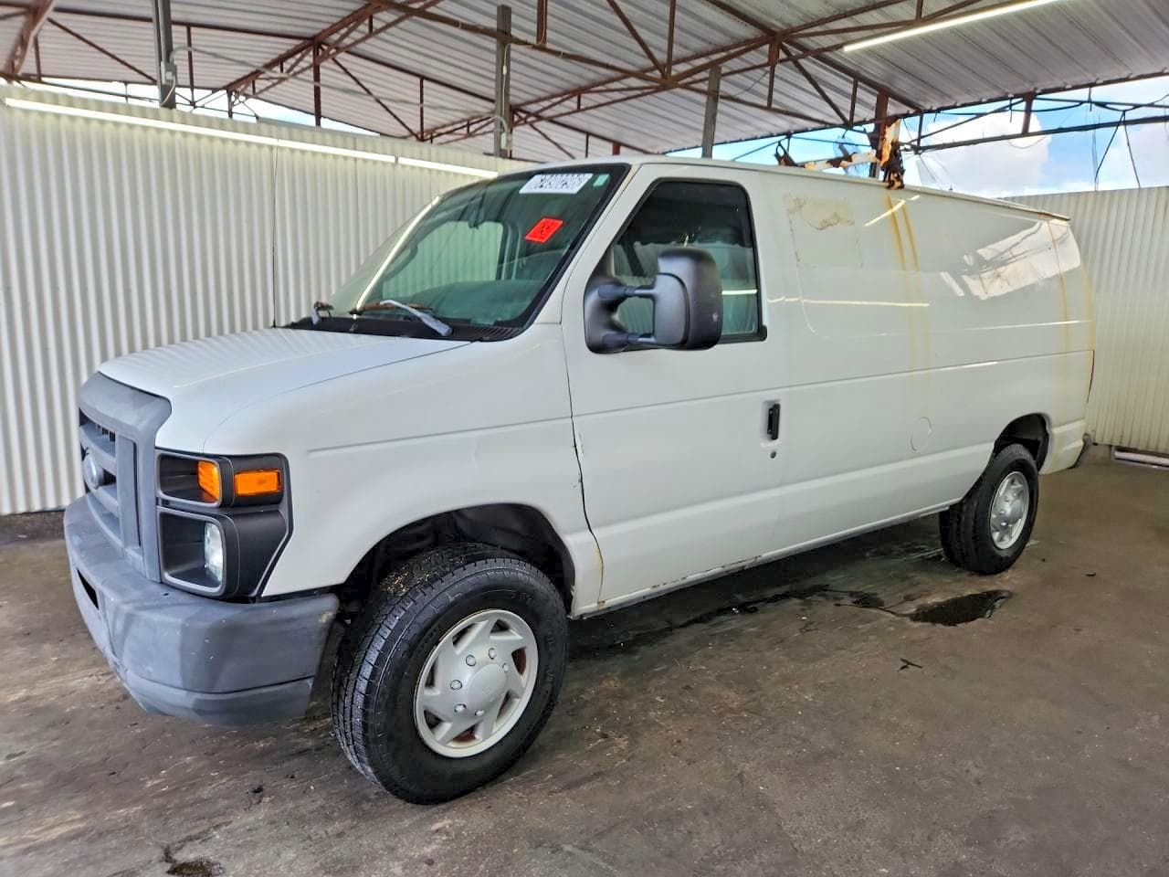 2013 Ford Econoline E250 Van