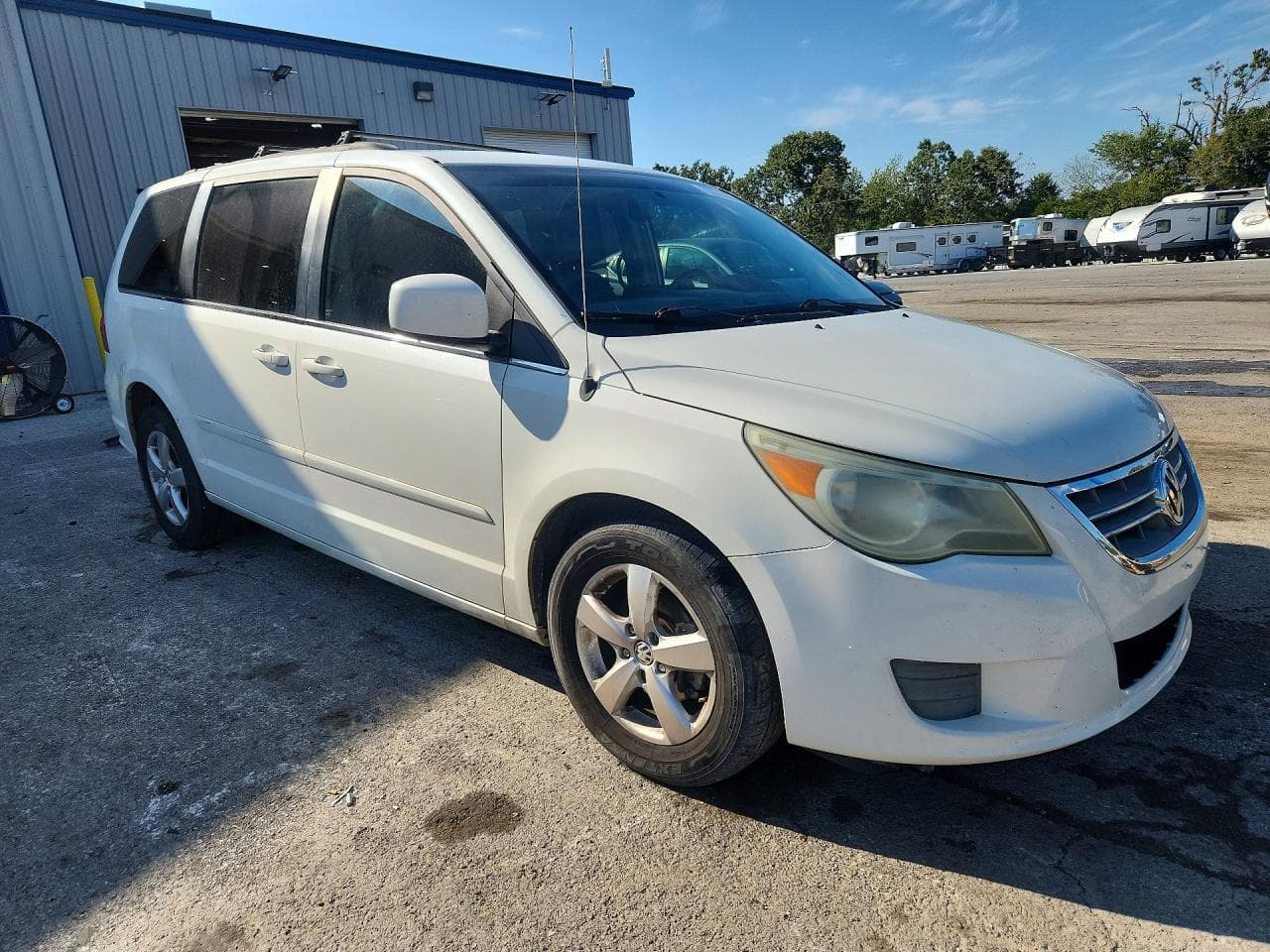 2011 Volkswagen Routan Se - foto 4