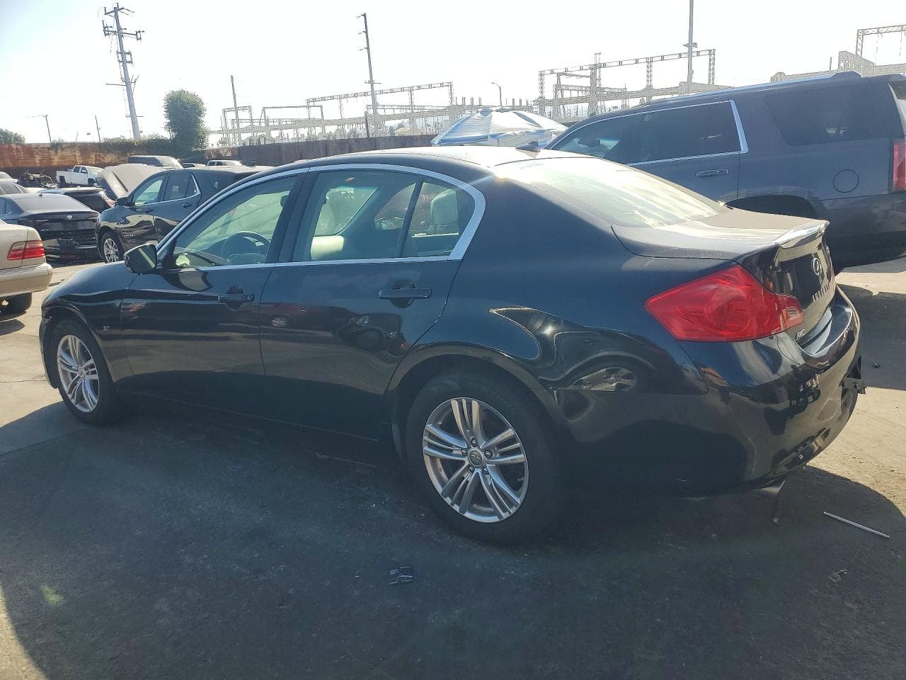 2015 Infiniti Q40 Base - foto 2