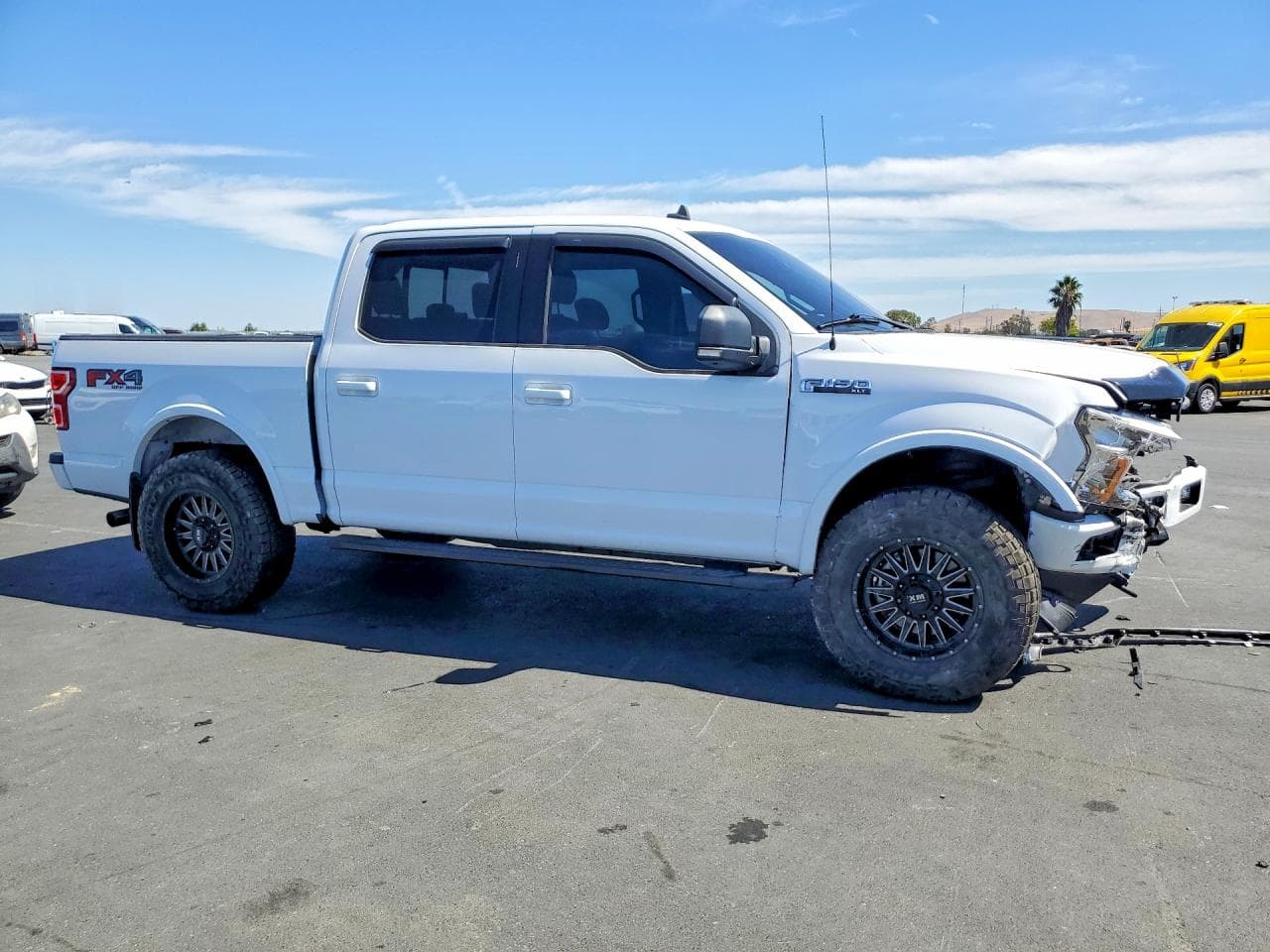 2020 Ford F150 Supercrew - foto 4