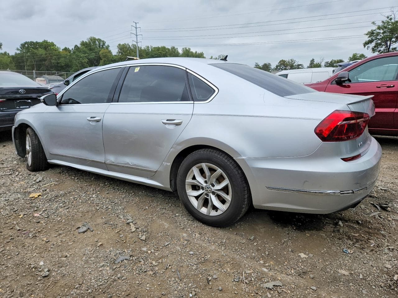 2017 Volkswagen Passat S - foto 2