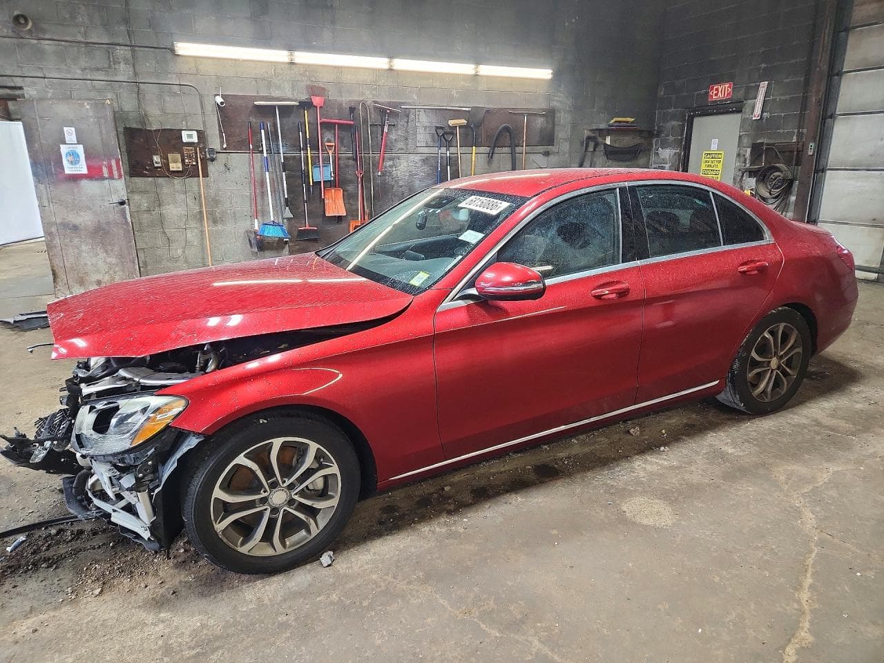 Mercedes-Benz C-klasse 2016 z USA