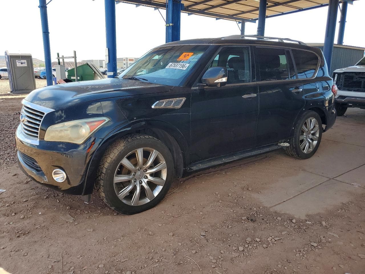 Infiniti QX56 2013 z USA