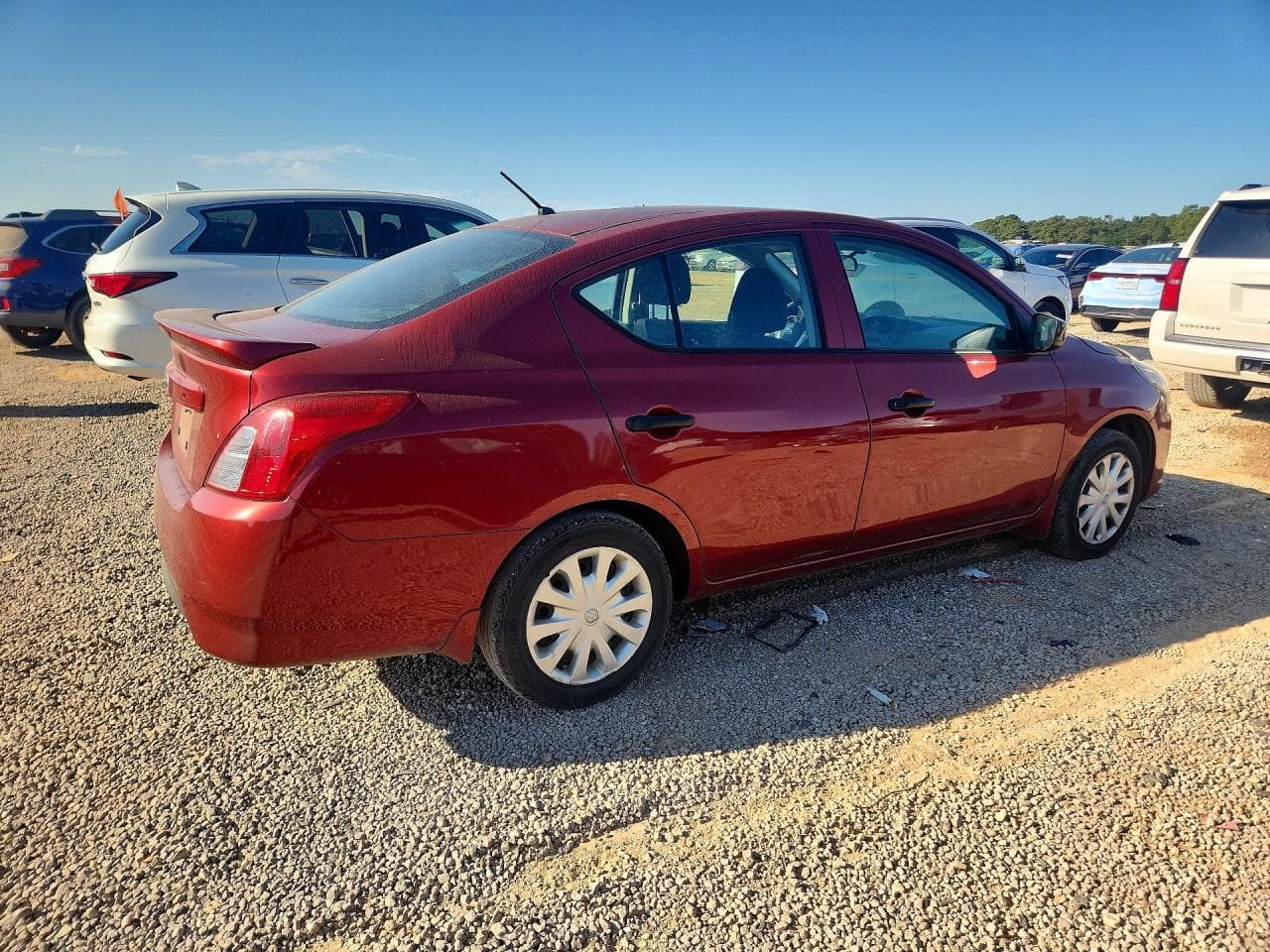 2019 Nissan Versa S Plus - foto 3