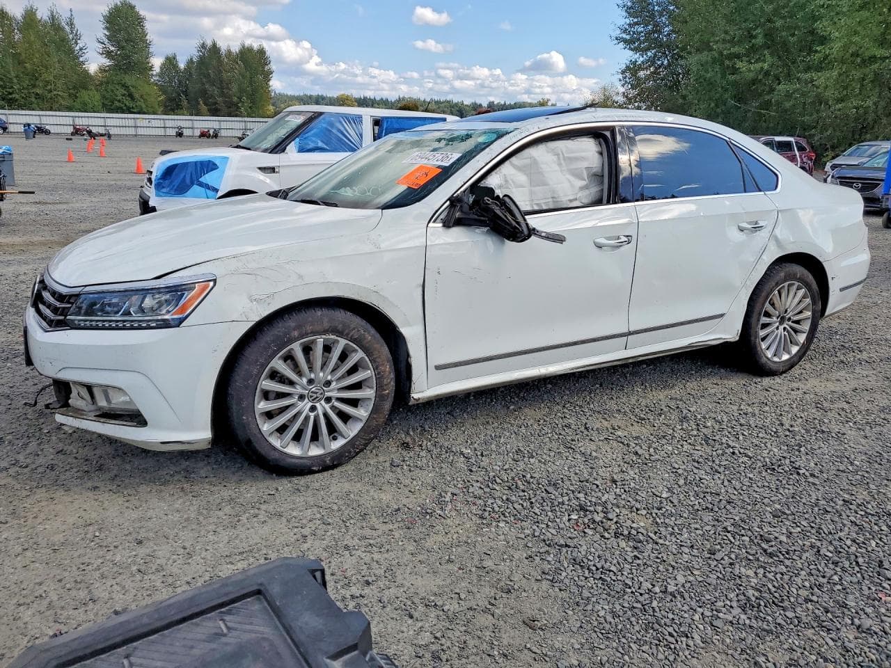 Volkswagen Passat 2016 z USA
