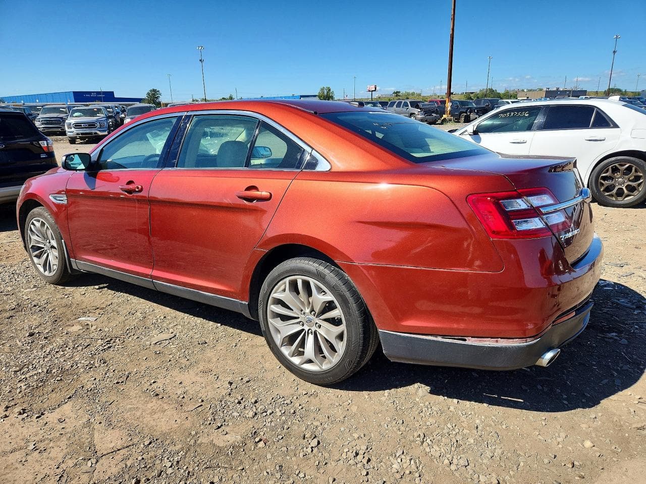 2014 Ford Taurus Limited - foto 2