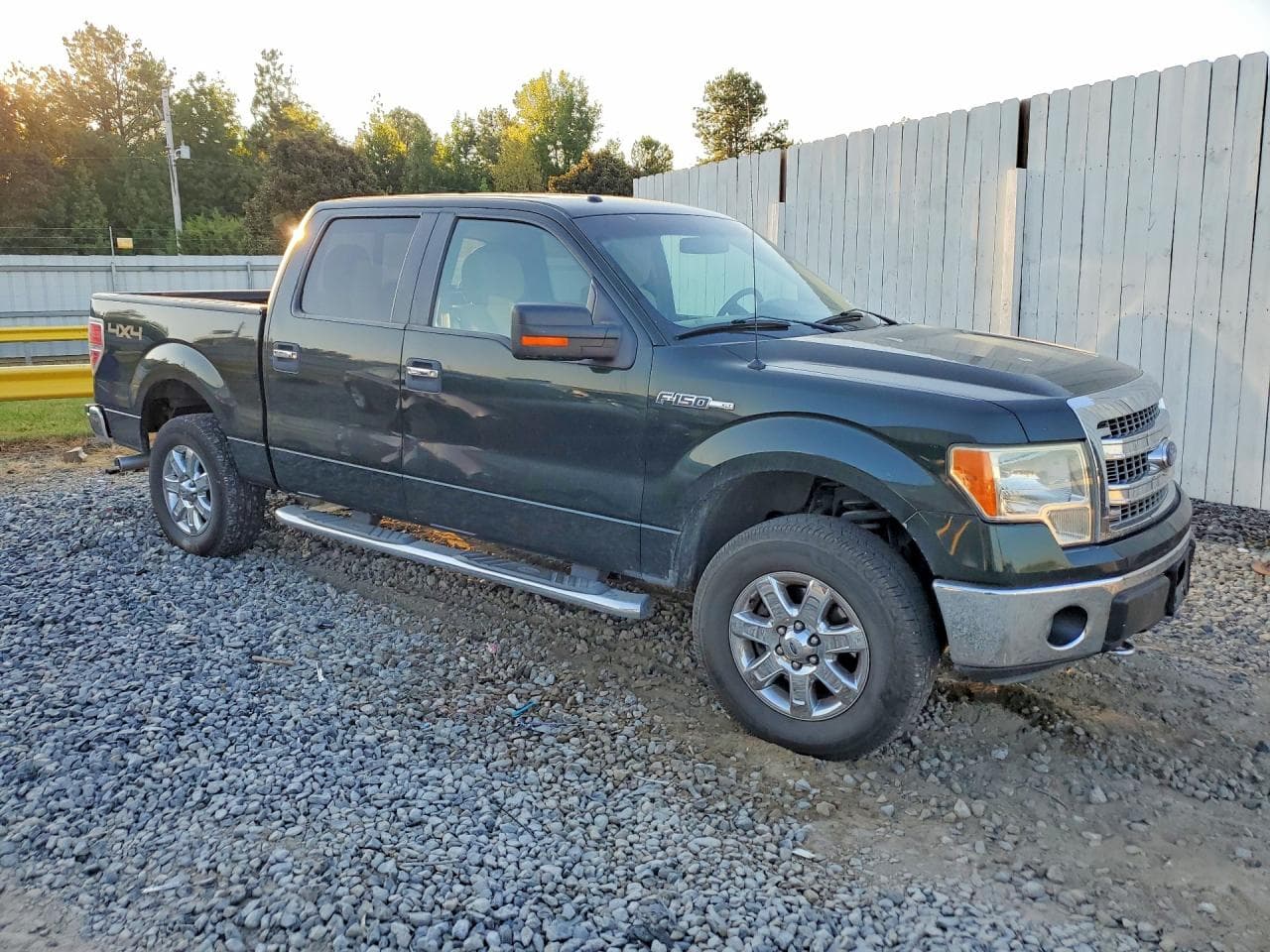 2014 Ford F150 Supercrew - foto 4