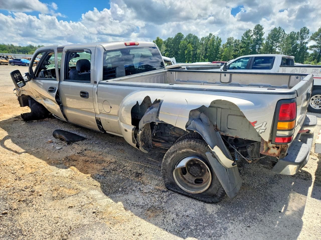 2006 GMC New Sierra K3500 - foto 2