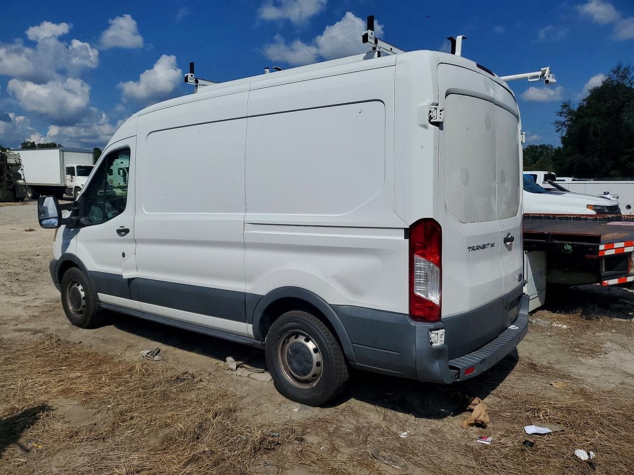 2017 Ford Transit T-150 - foto 2