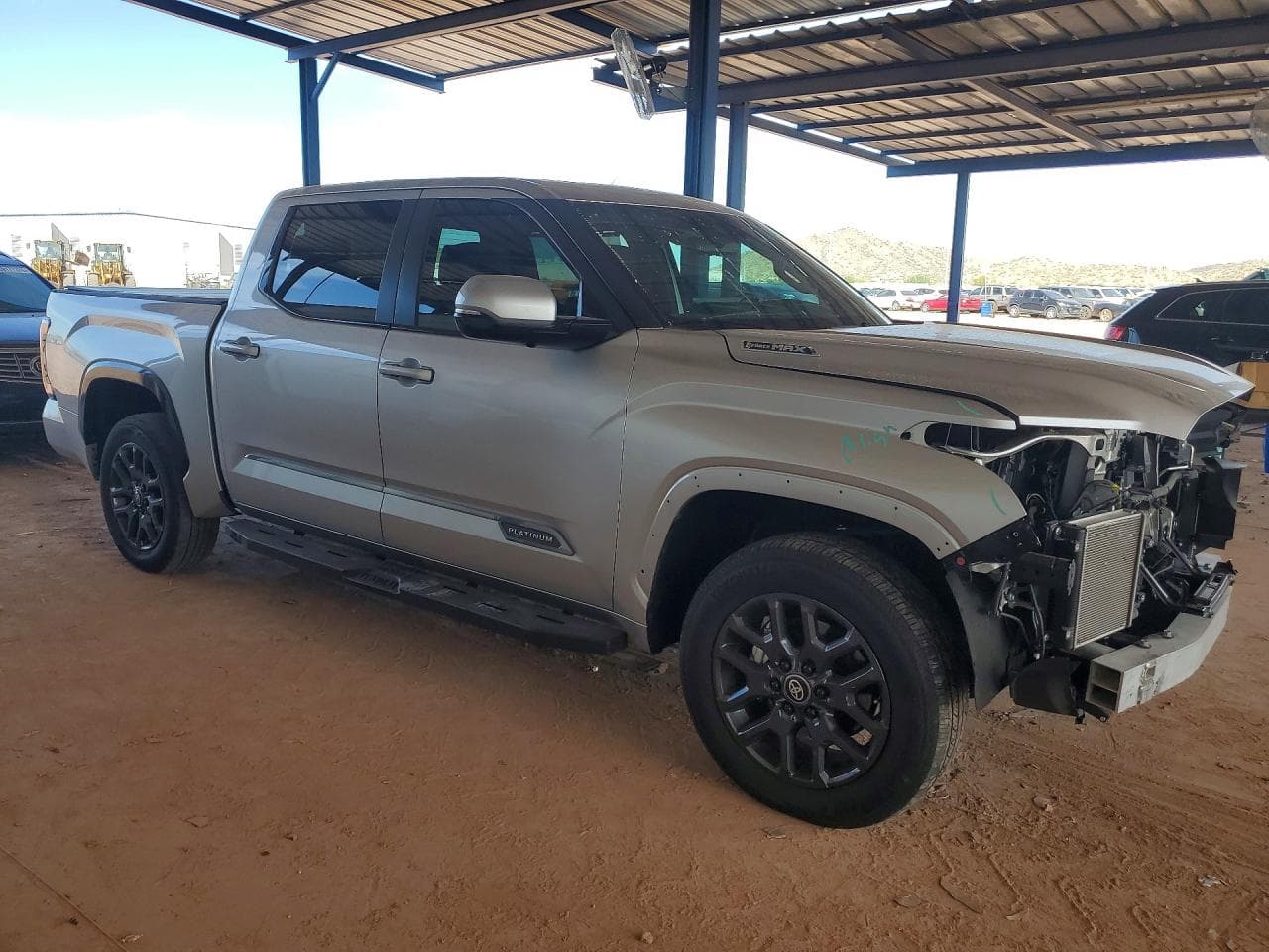2025 Toyota Tundra Platinum Hv - foto 4