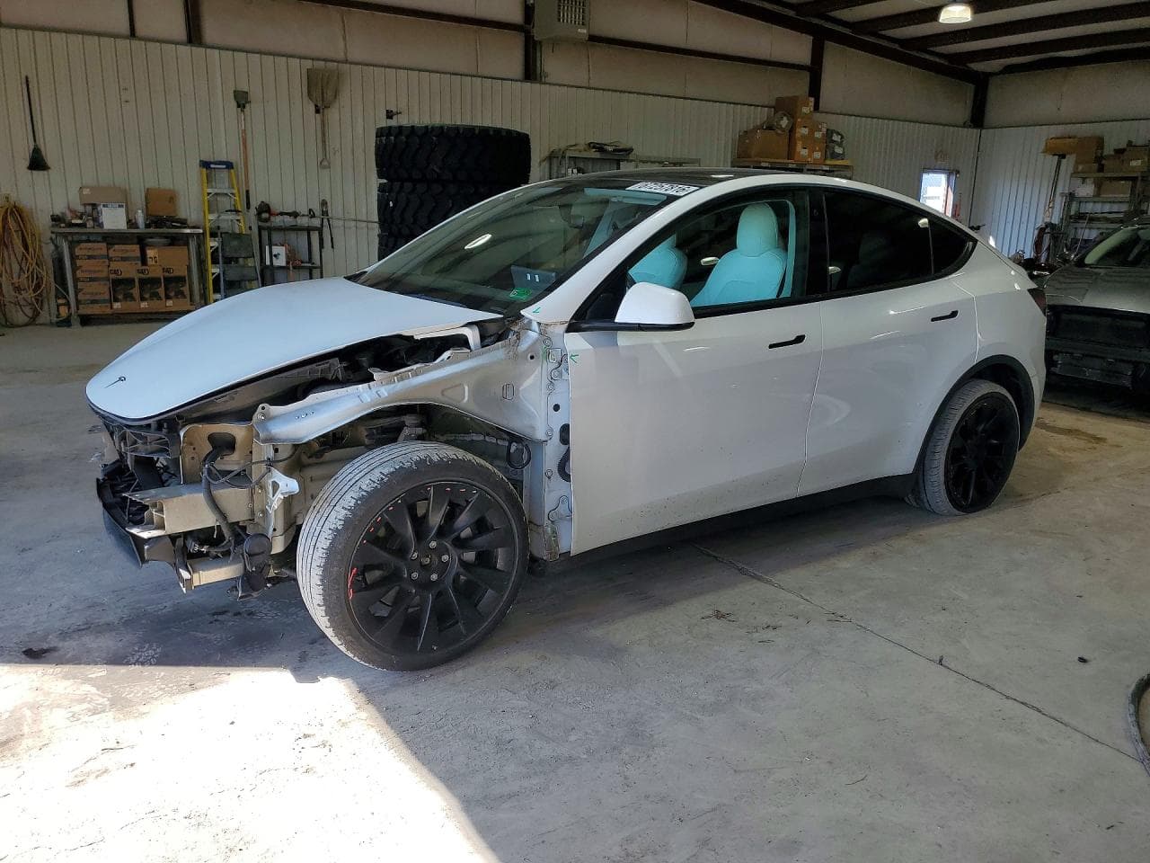 Tesla Model Y 2021 z USA