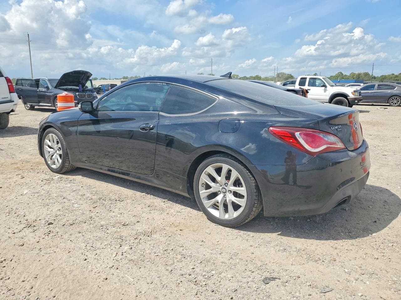 2013 Hyundai Genesis Coupe 3.8 Grand Touring - foto 2