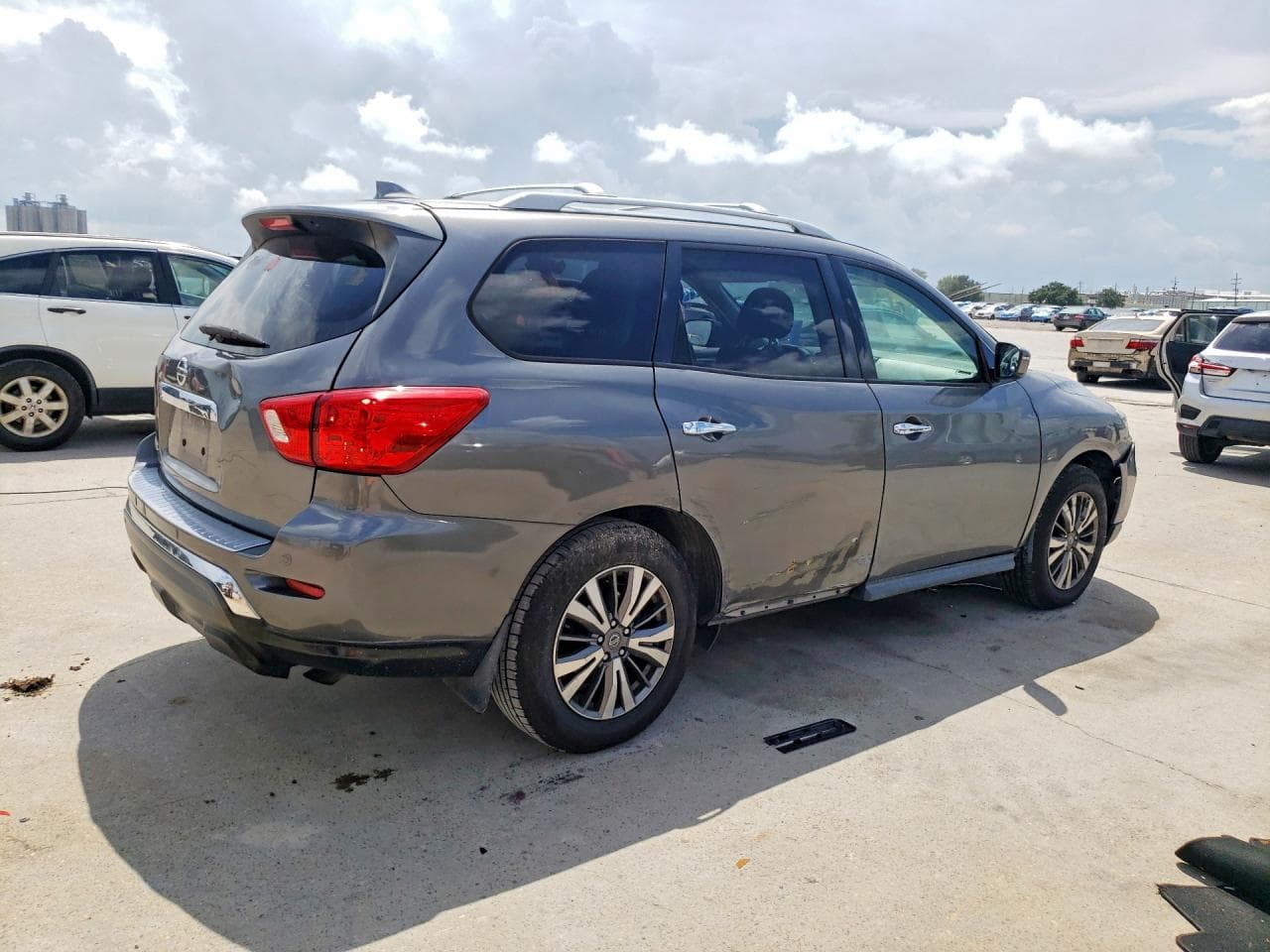 2020 Nissan Pathfinder S - foto 3