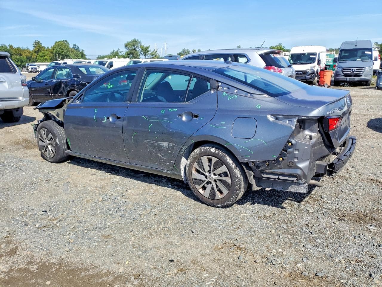2019 Nissan Altima S - foto 2