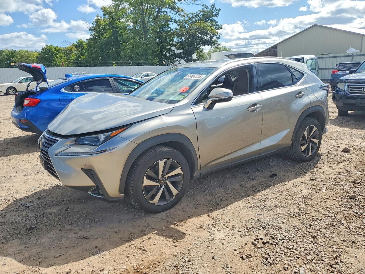 Lexus NX 2021 z USA