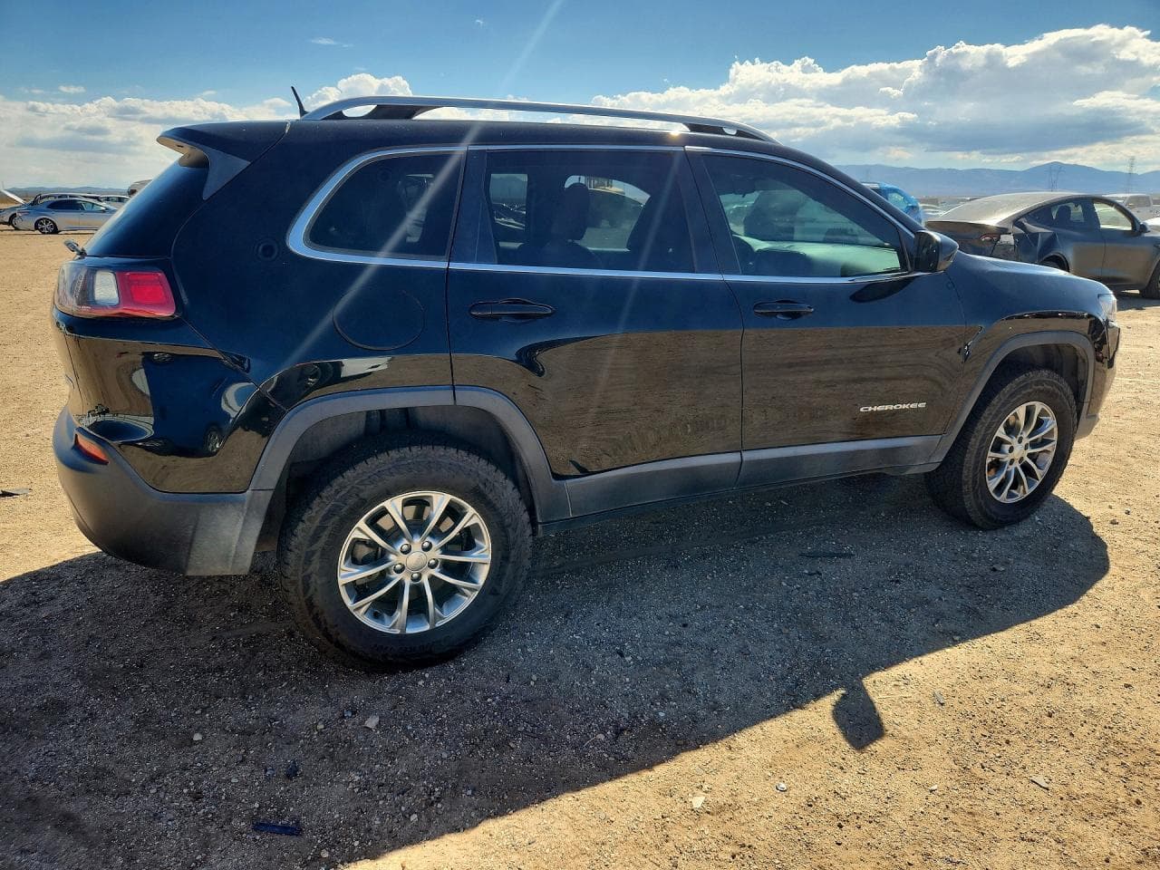 2019 Jeep Cherokee Latitude Plus - foto 3