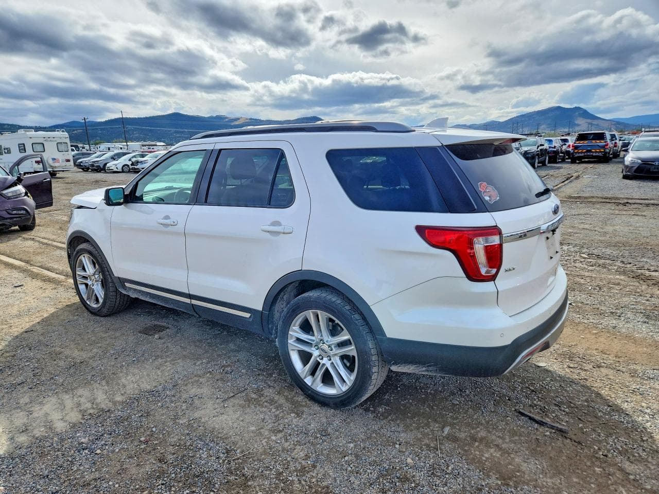 2017 Ford Explorer Xlt - foto 2