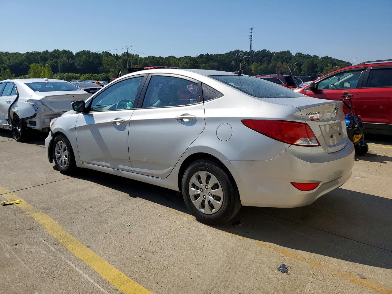 2016 Hyundai Accent Se - foto 2