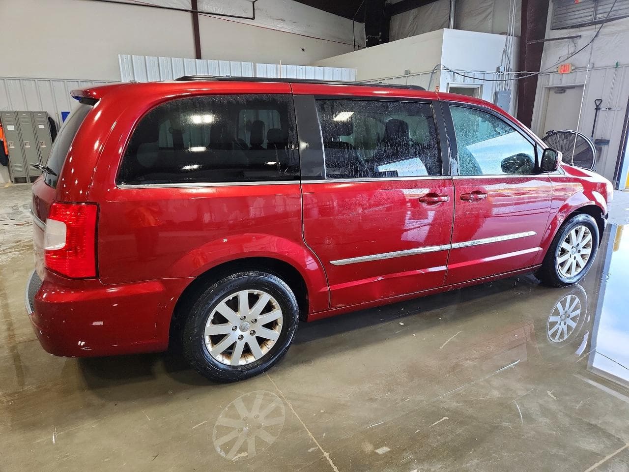 2015 Chrysler Town & Country Touring - foto 3