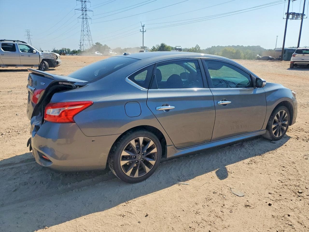 2019 Nissan Sentra Sr - foto 3