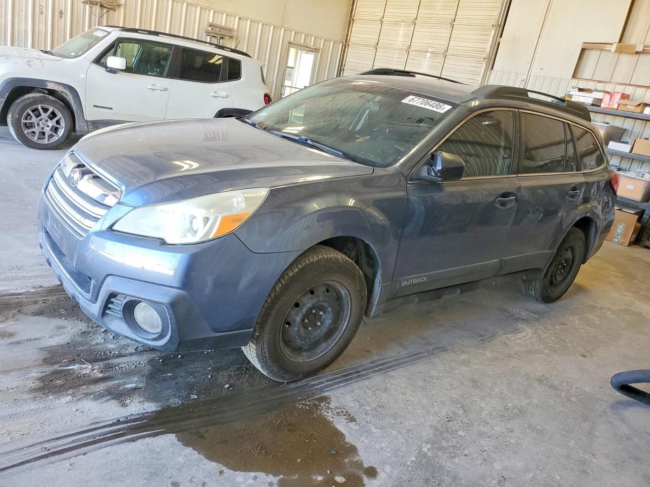 Subaru Outback 2013 z USA