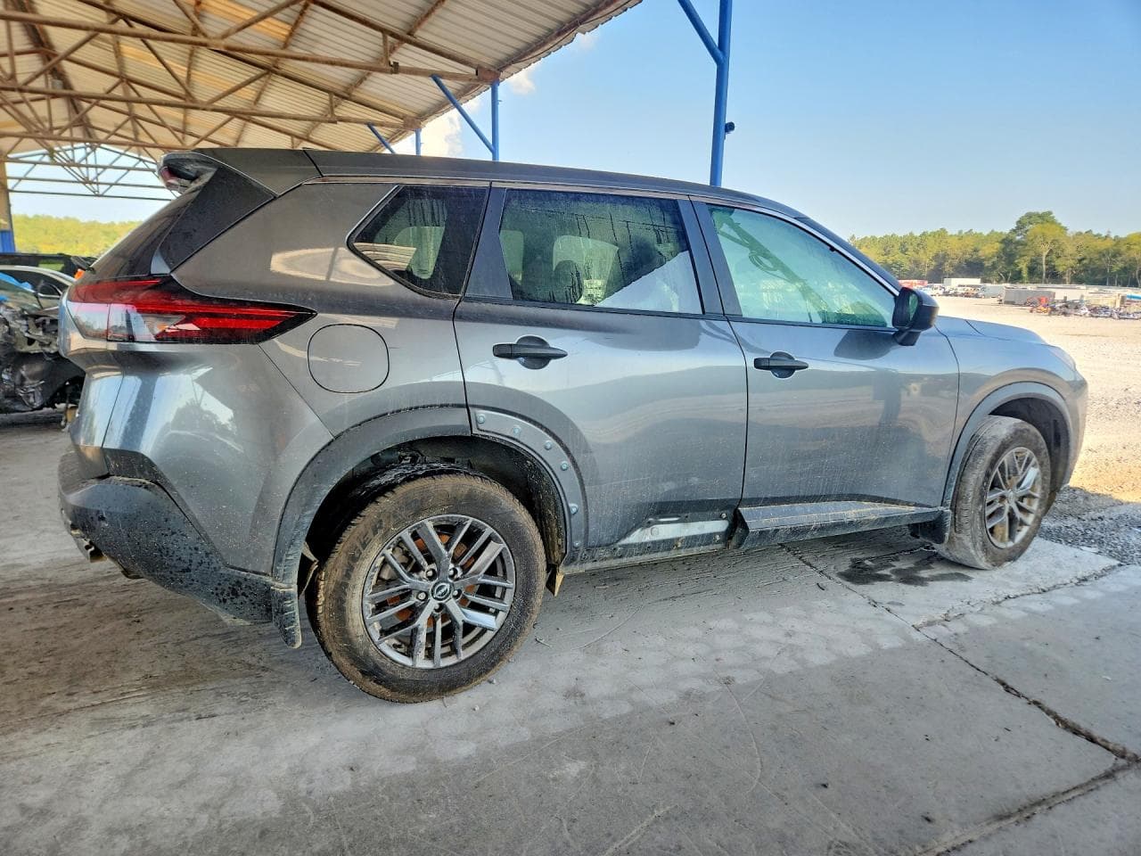2023 Nissan Rogue S - foto 3