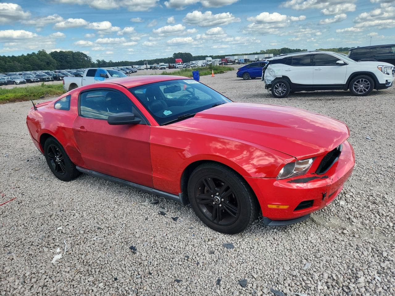 2010 Ford Mustang - foto 4