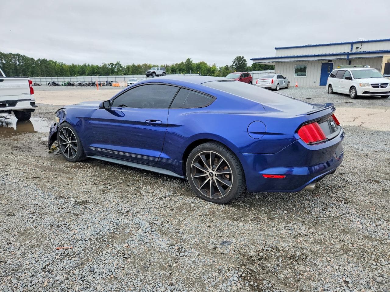 2015 Ford Mustang - foto 2