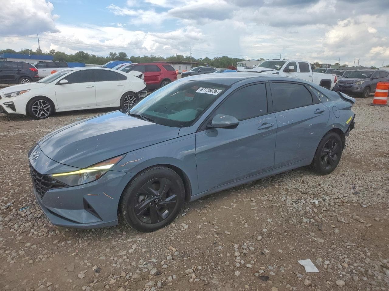 Hyundai Elantra 2023 z USA
