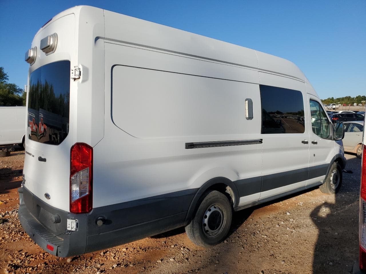 2015 Ford Transit T-350 - foto 3